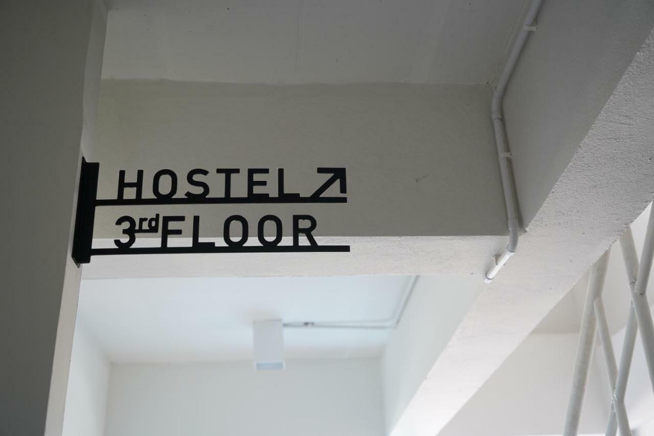 Slee Hostel Chiangmai (Adults Only) Chiang Mai Exterior foto